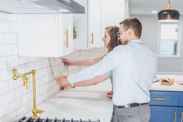 How to Choose the right Backsplash? |3 Pro Tips|